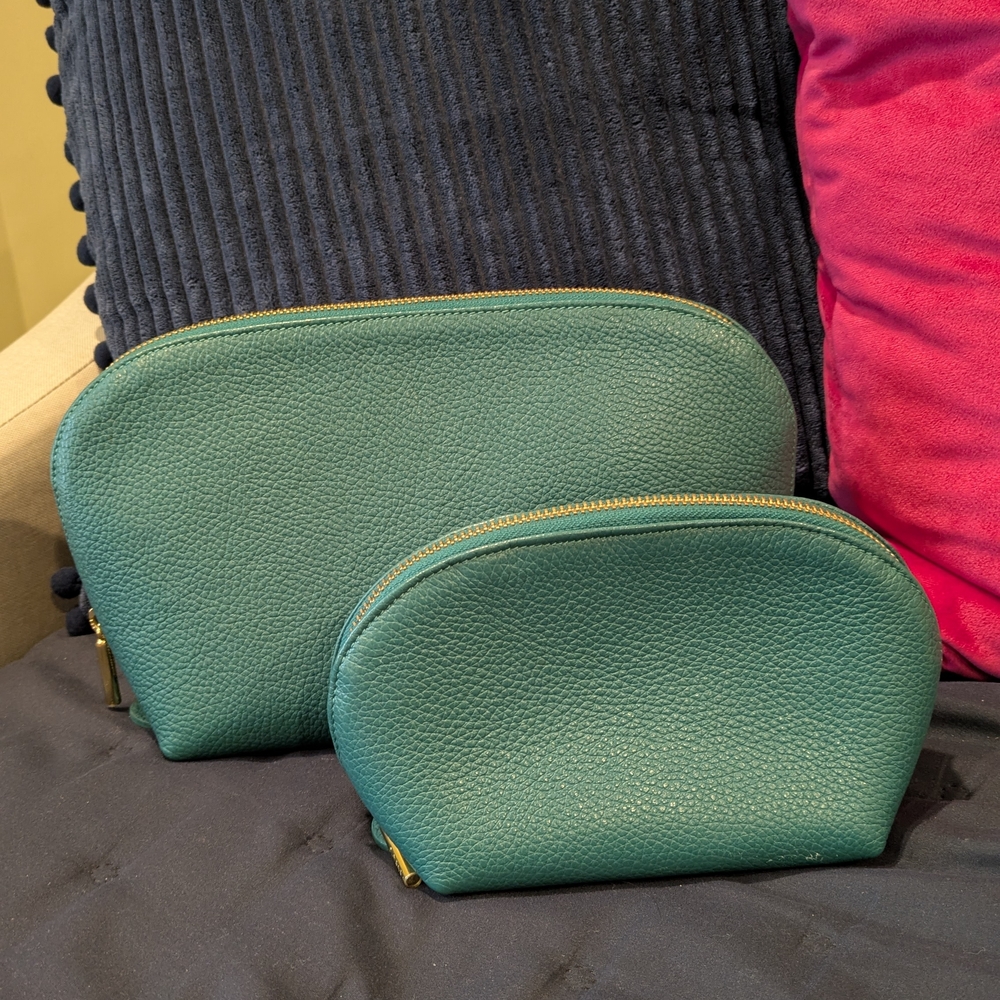 Green Leather Pouch Set